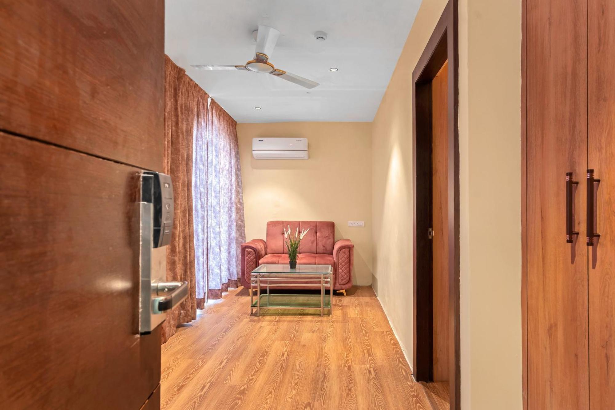 Hotel Sm Deccan Park Samsabad Kültér fotó
